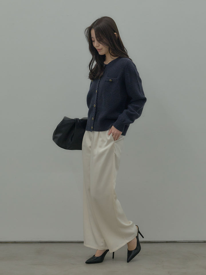 ゴールドボタンニットカーディガン