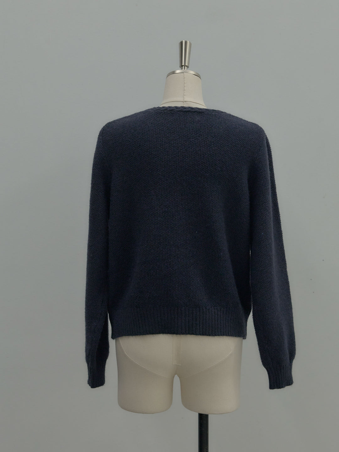 ゴールドボタンニットカーディガン