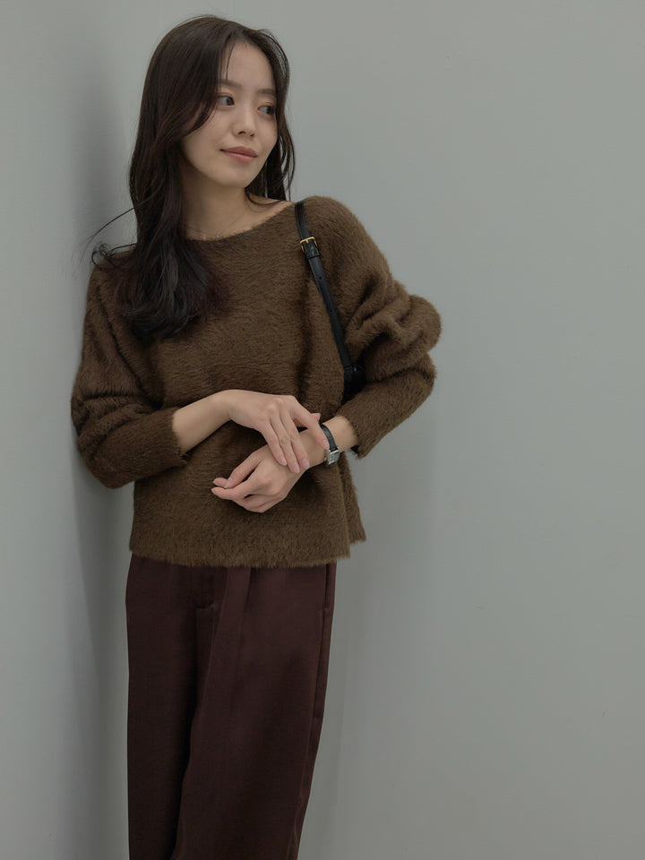 ラウンドネックシャギーニットトップス