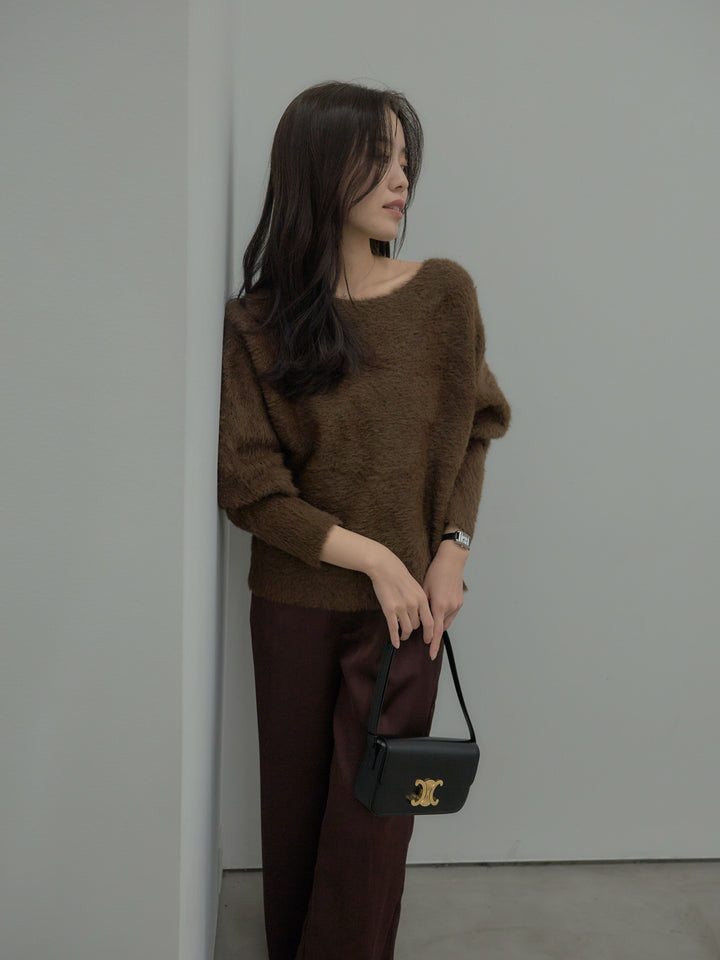 【SET】ラウンドネックシャギーニットトップス+【Essential】センタープレスサテンパンツ(2set)