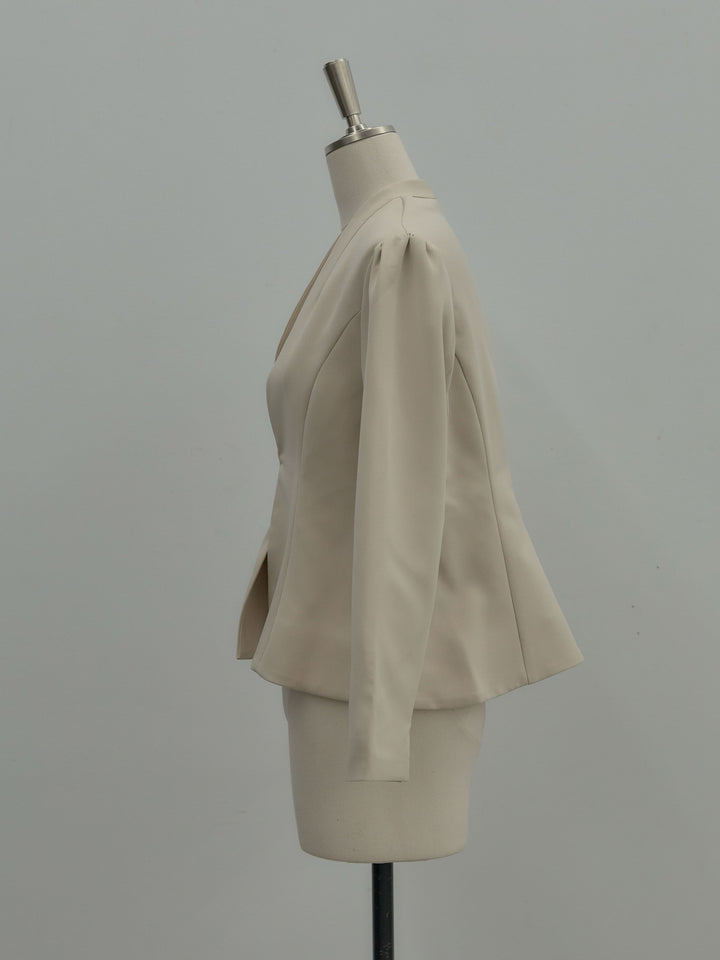 コントゥアフロントホックノーカラージャケット