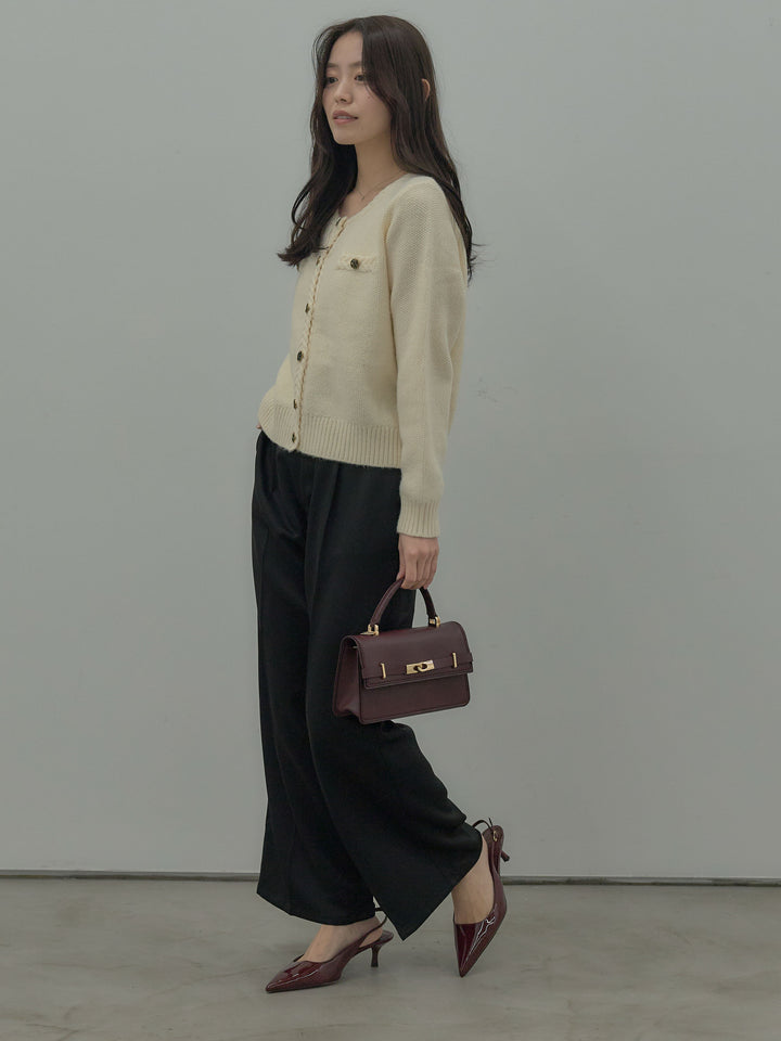 ゴールドボタンニットカーディガン