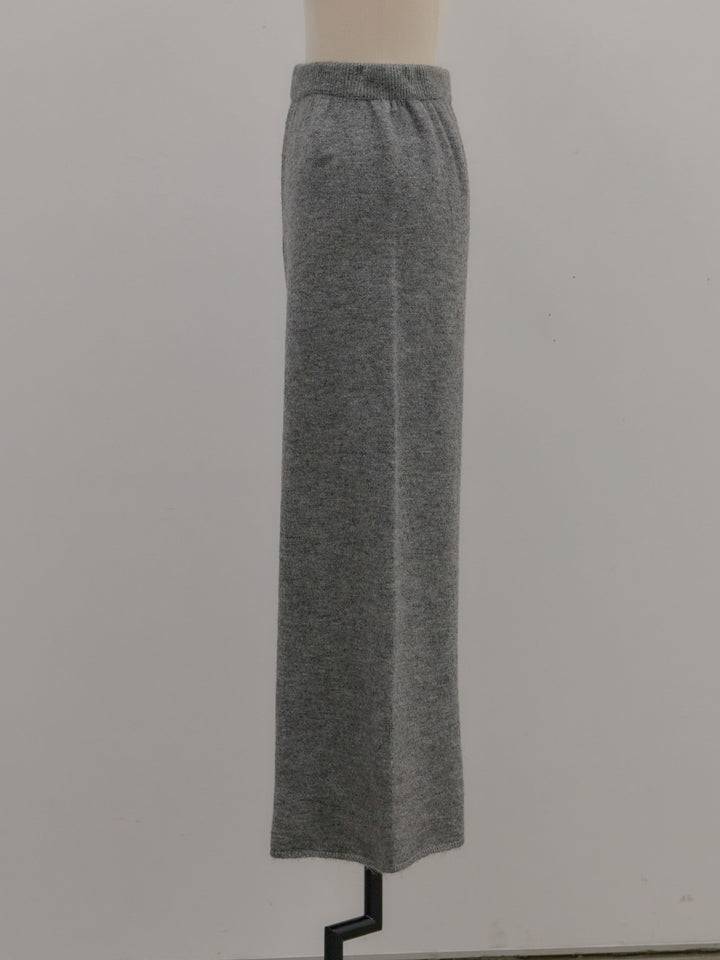 ペプラムニットトップス&パンツSET UP