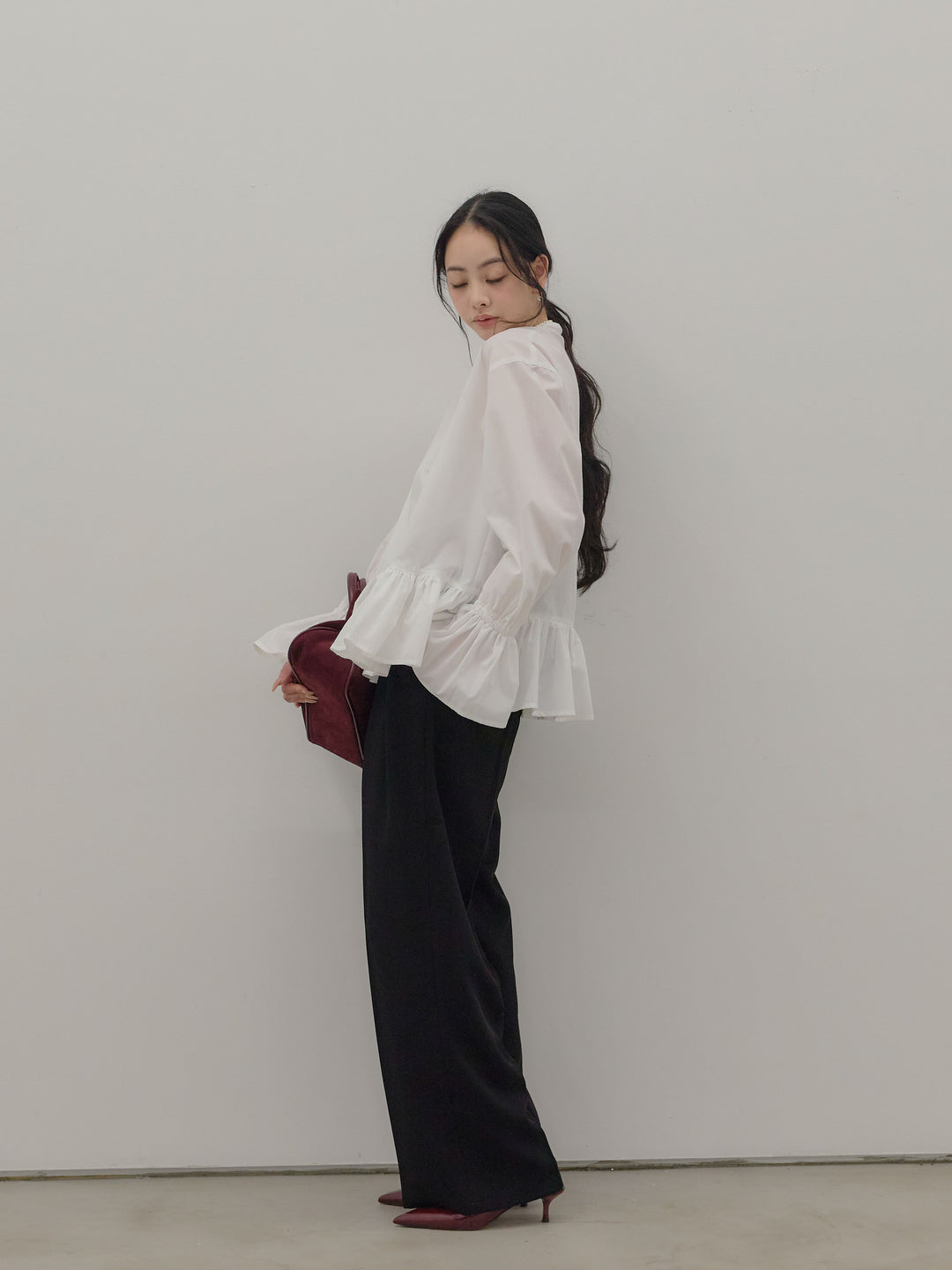 ハイウエストセンタープレスワイドパンツ