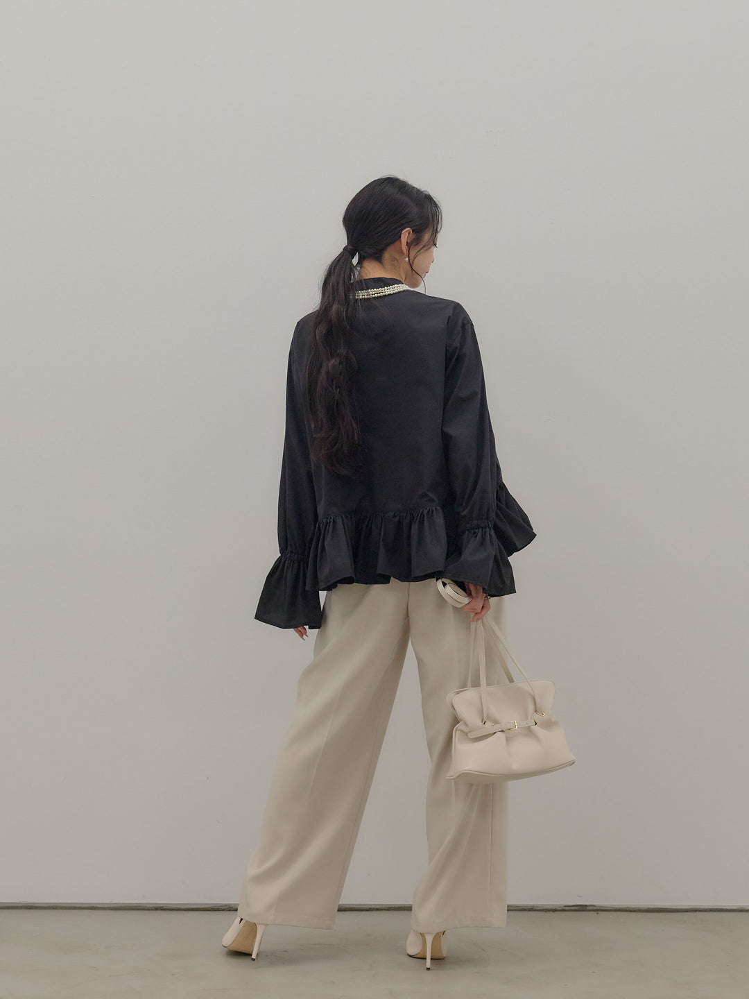 ハイウエストセンタープレスワイドパンツ