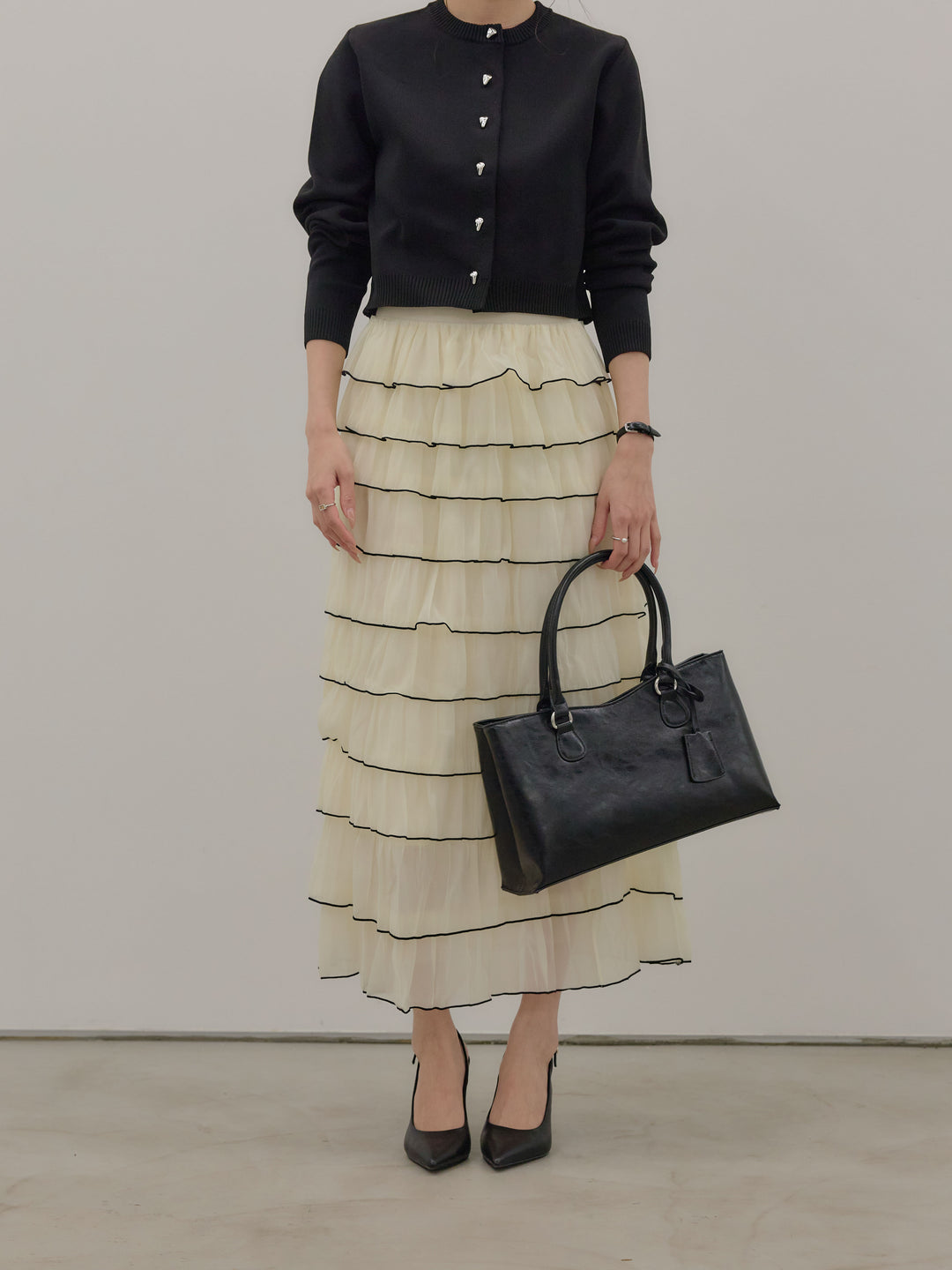 【SET】シルバーボタンコンパクトニットカーディガン+バイカラーフリルチュールスカート(2set)