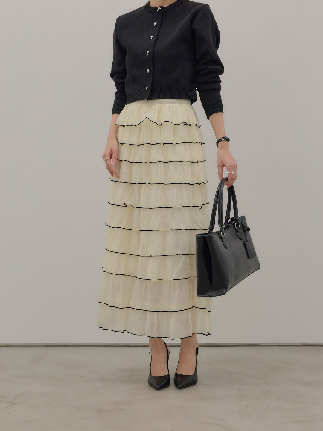 【SET】シルバーボタンコンパクトニットカーディガン+バイカラーフリルチュールスカート(2set)