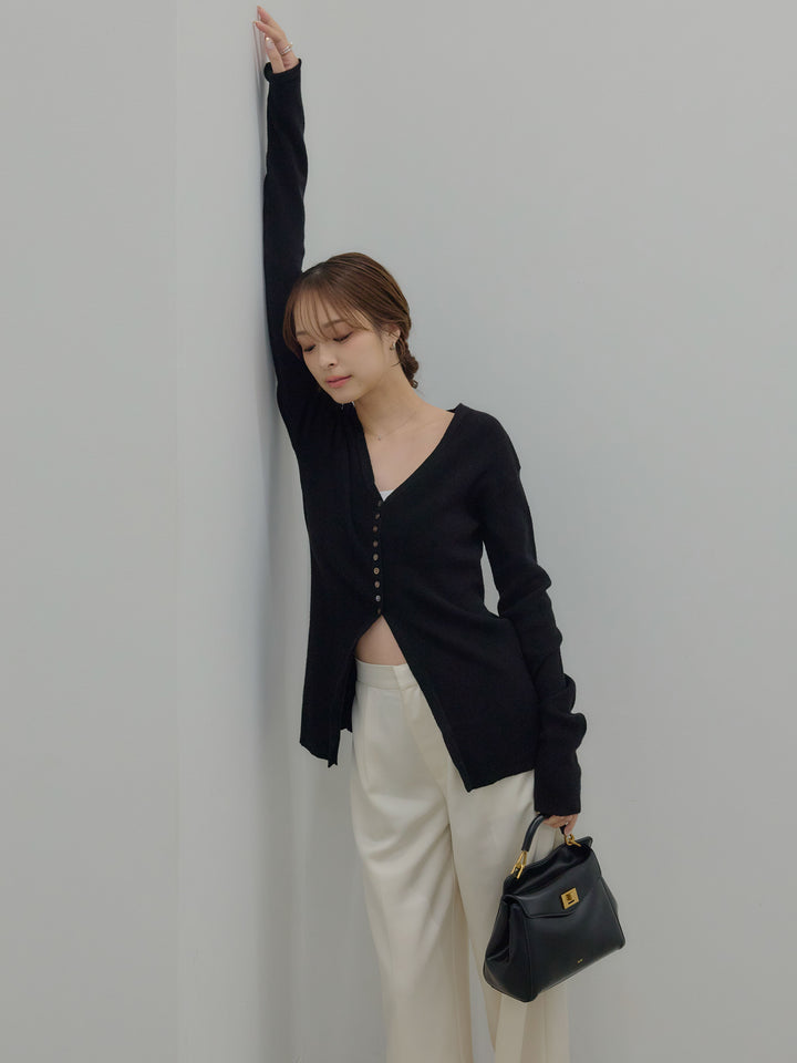 ソフトタッチVネックカーディガン