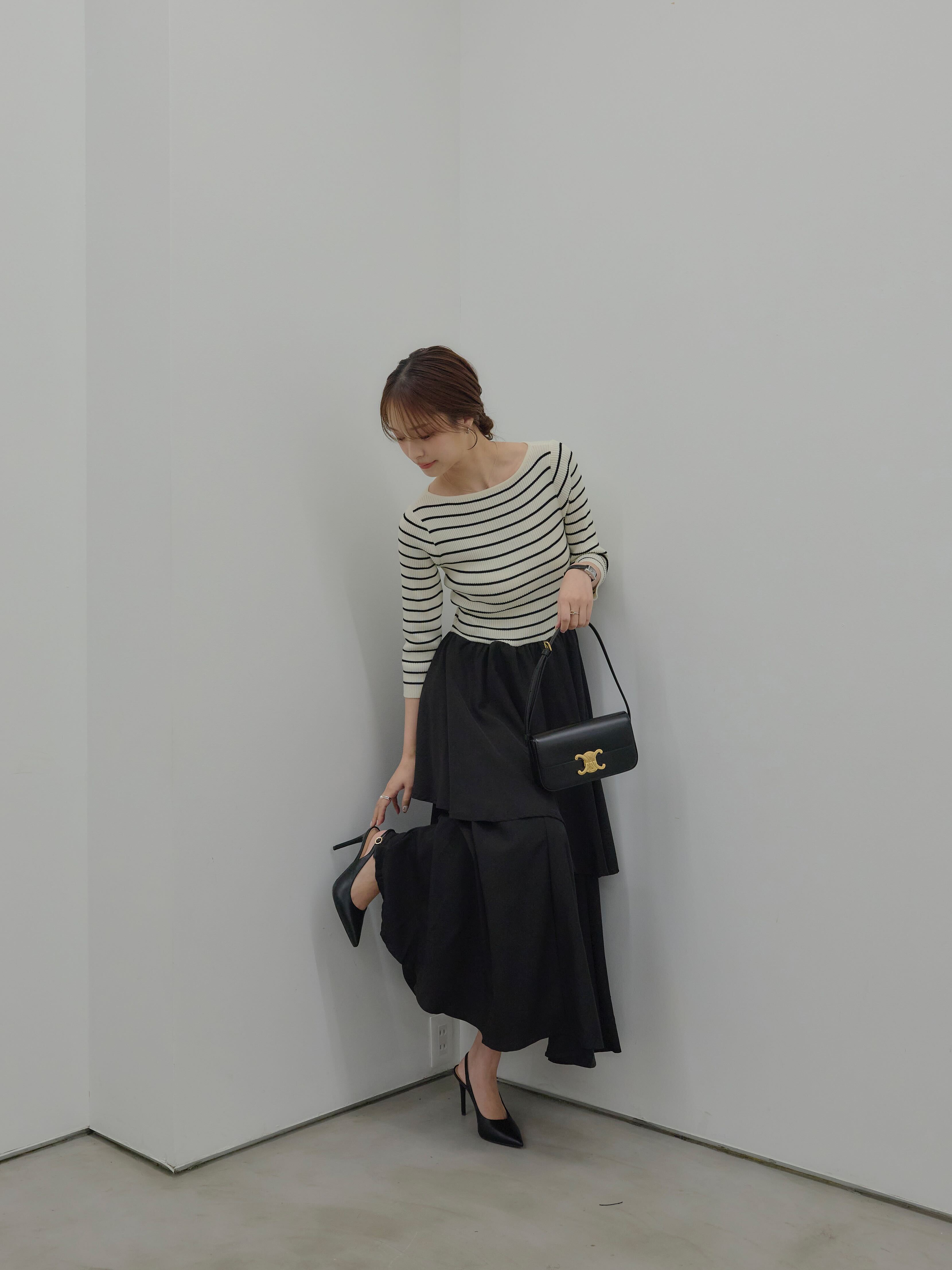 nairo ニットトップス+フラワーパターンマーメイドフレアスカート フラワーパターンマーメイドフレアスカート – nairo