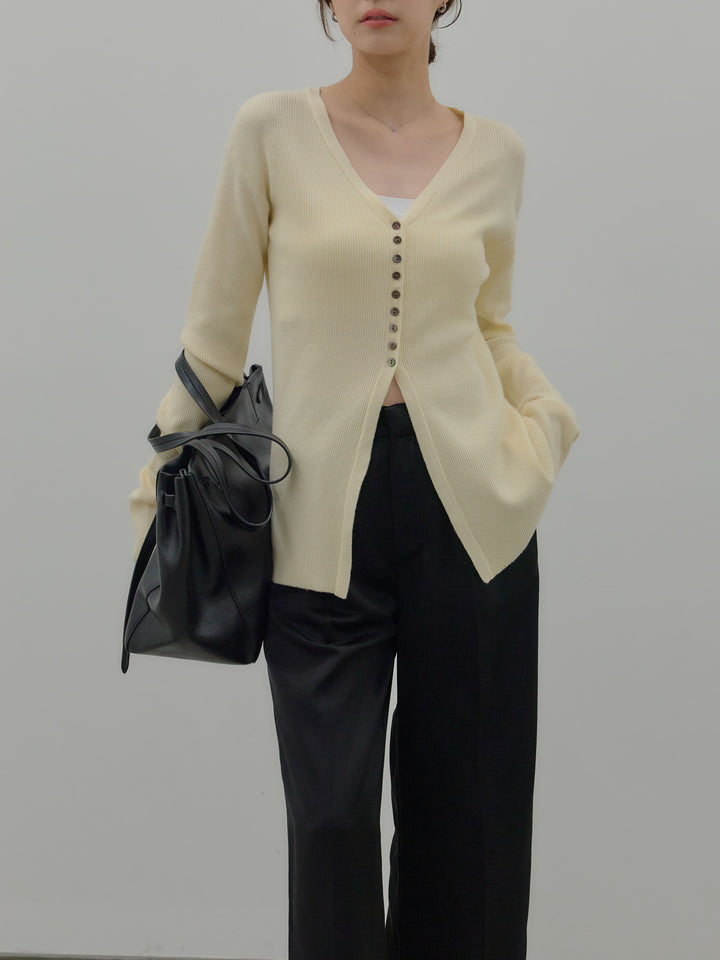 ソフトタッチVネックカーディガン