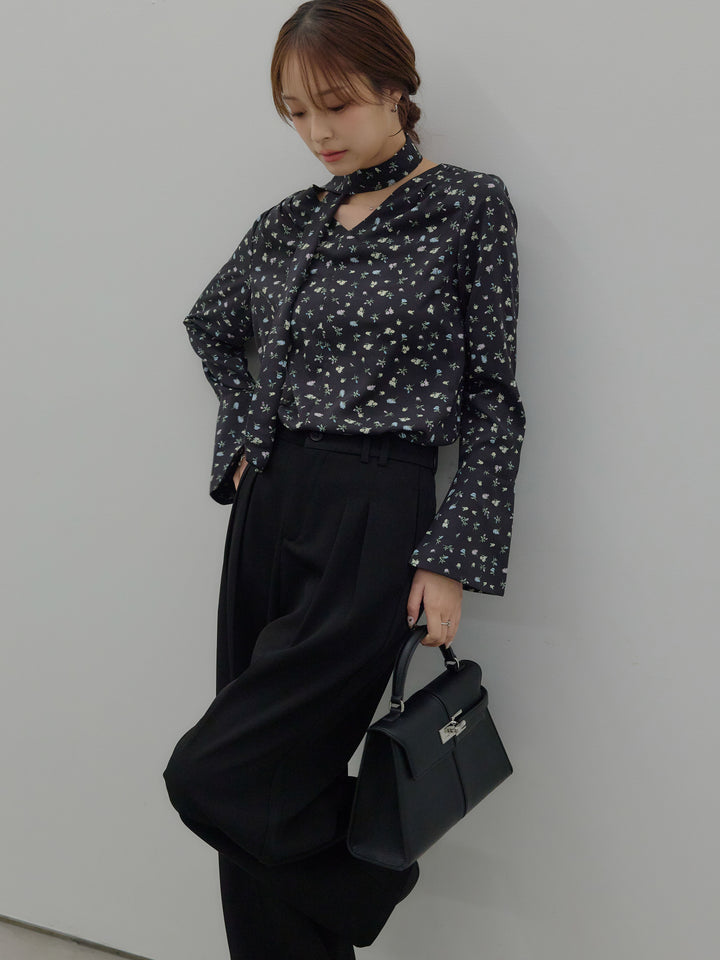 【SET】【Essential】2wayタイ付きベルスリーブサテンブラウス+ハイウエストセンタープレスワイドパンツ(2set)