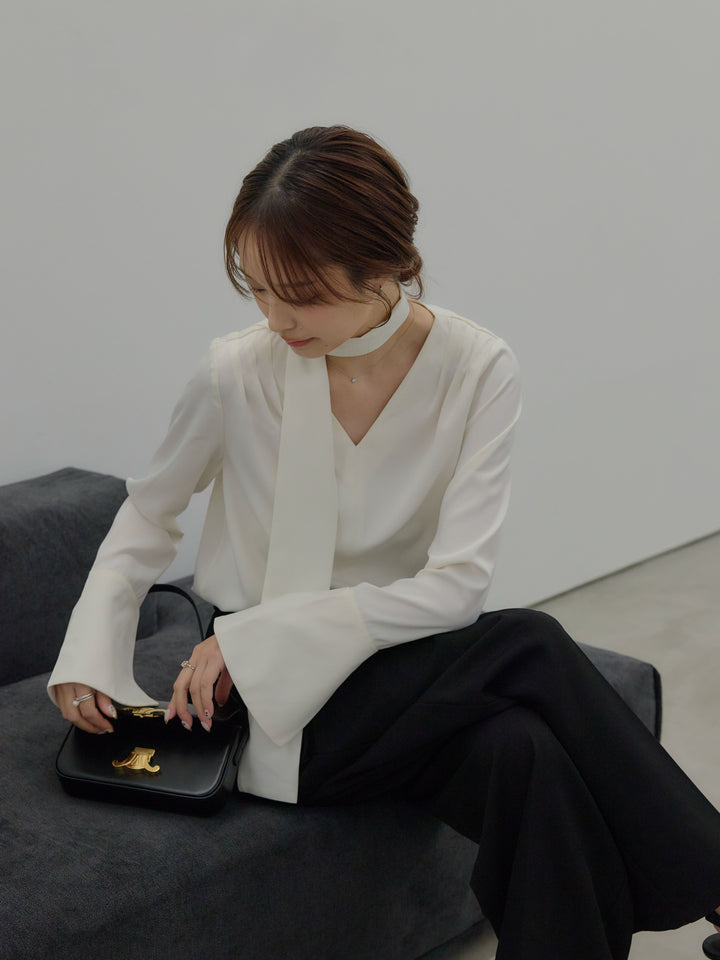 【SET】【Essential】2wayタイ付きベルスリーブサテンブラウス+ハイウエストセンタープレスワイドパンツ(2set)