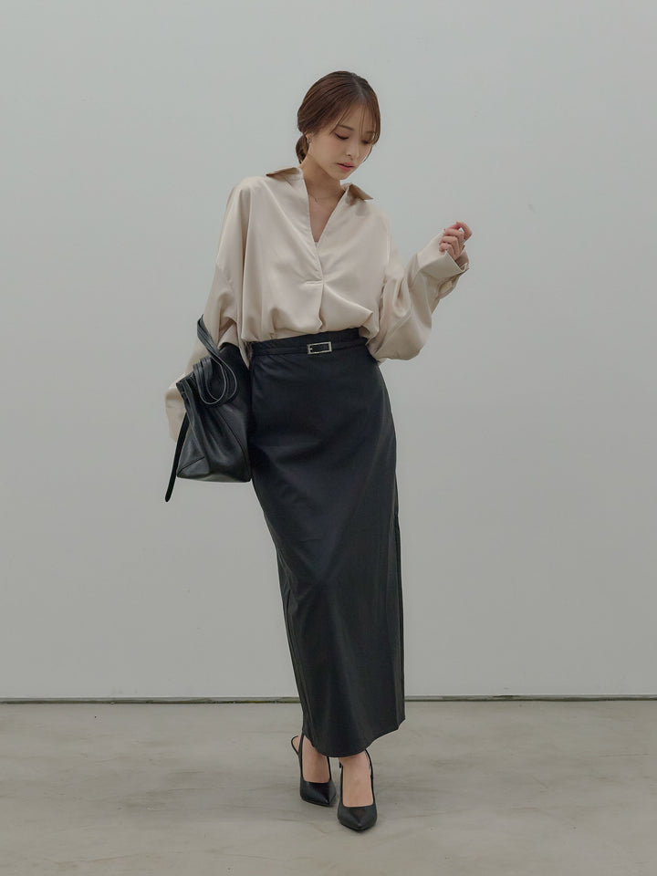 フェイクレザーナロースカート