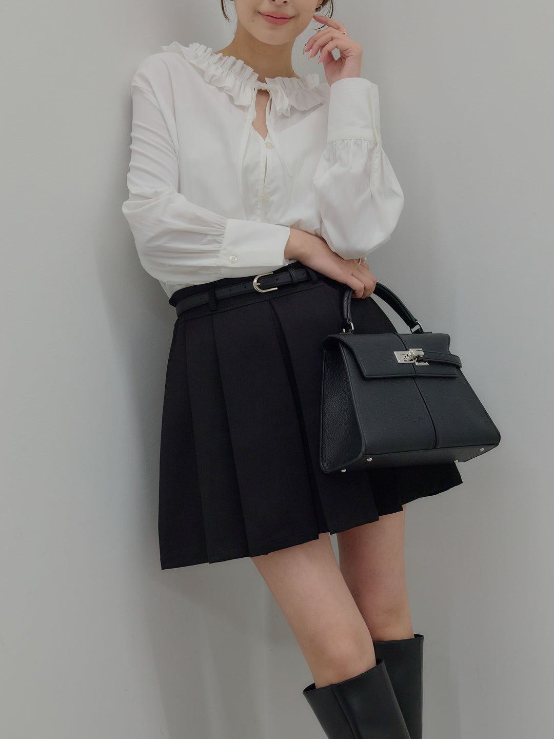 【SET】フリルネックリボンブラウス+ベルト付きプリーツミニスカート(2set)