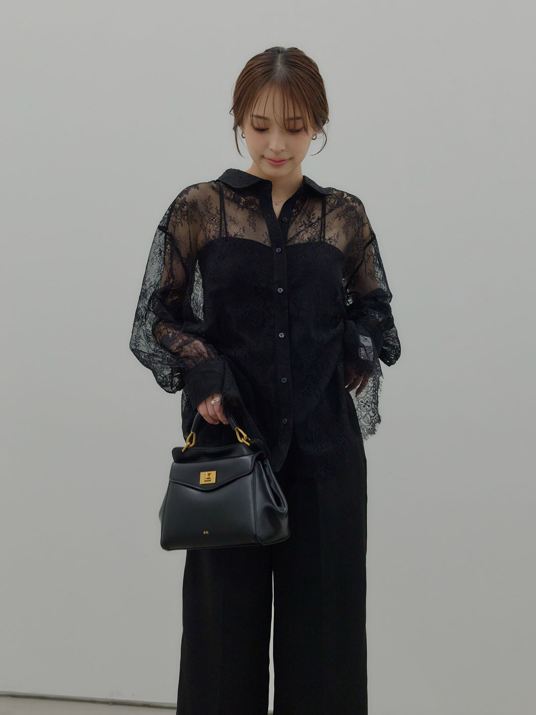 総レースボリュームスリーブシャツ