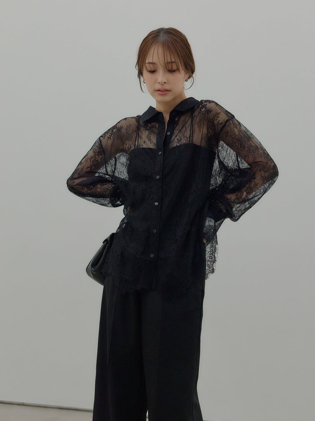 総レースボリュームスリーブシャツ