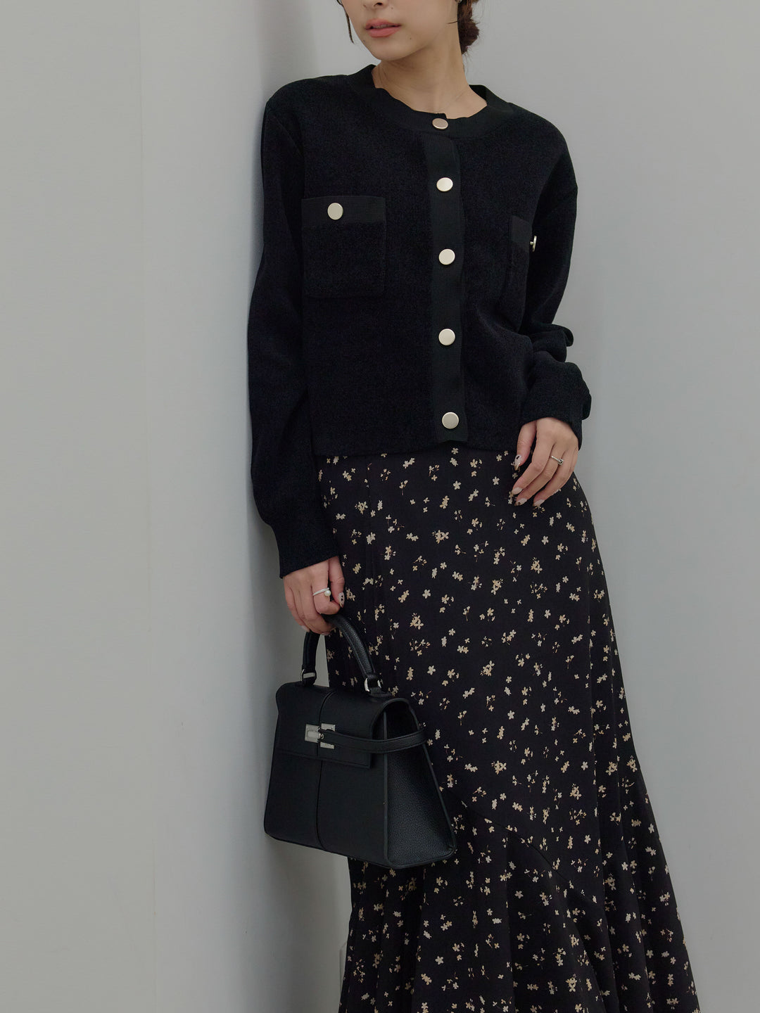 【SET】ゴールドボタンモールニットカーディガン+フラワーパターンマーメイドフレアスカート(2set)