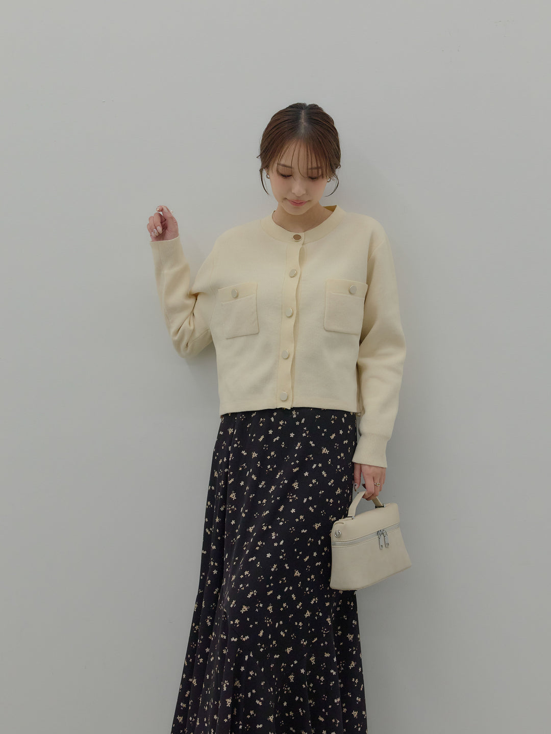 ゴールドボタンモールニットカーディガン