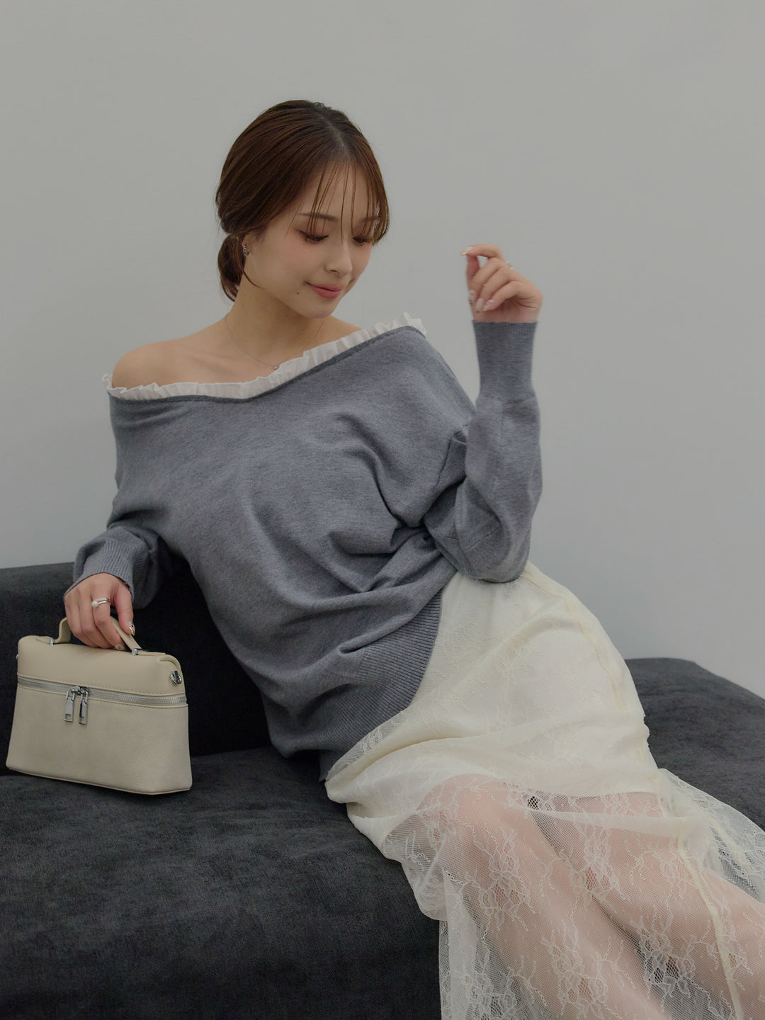 異素材コンビオフショルプルオーバー