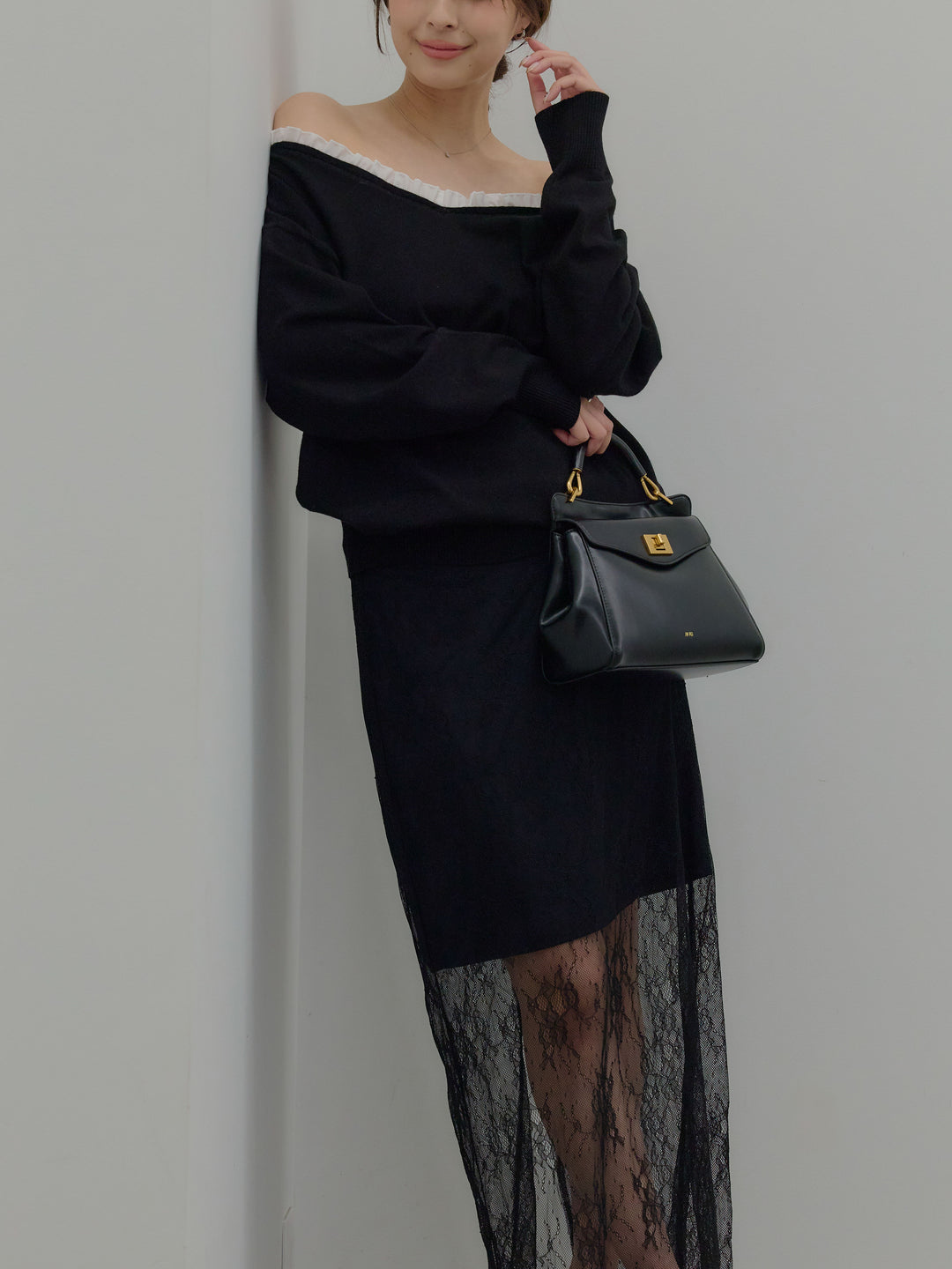 異素材コンビオフショルプルオーバー