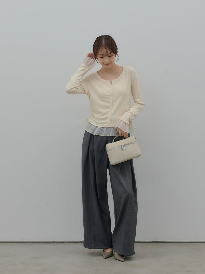 裾フリルヘンリーネックカットソー