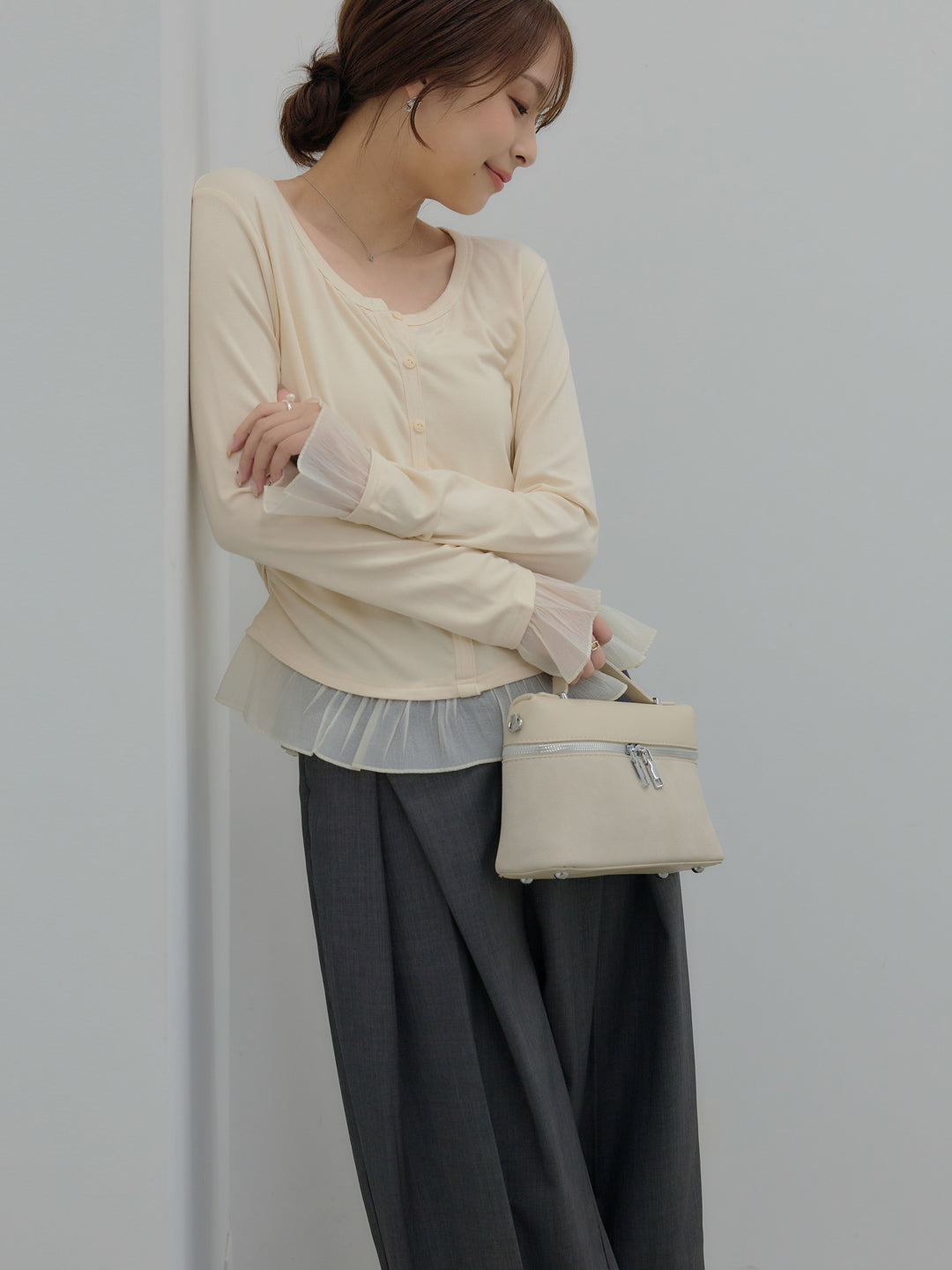 フロントタックツイルパンツ