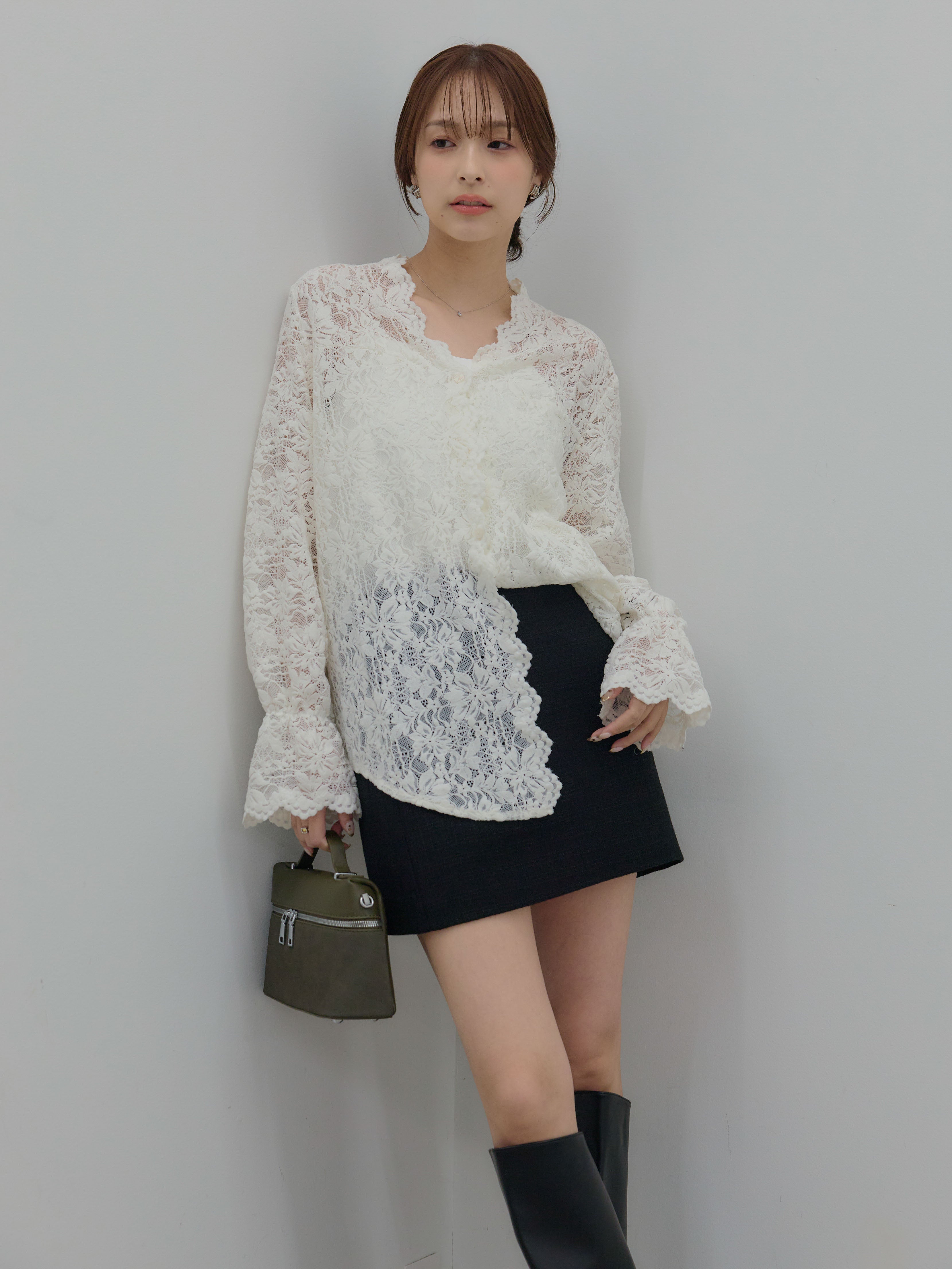SET】Vネック総レースブラウス+【Essential】ツイードミニスカート