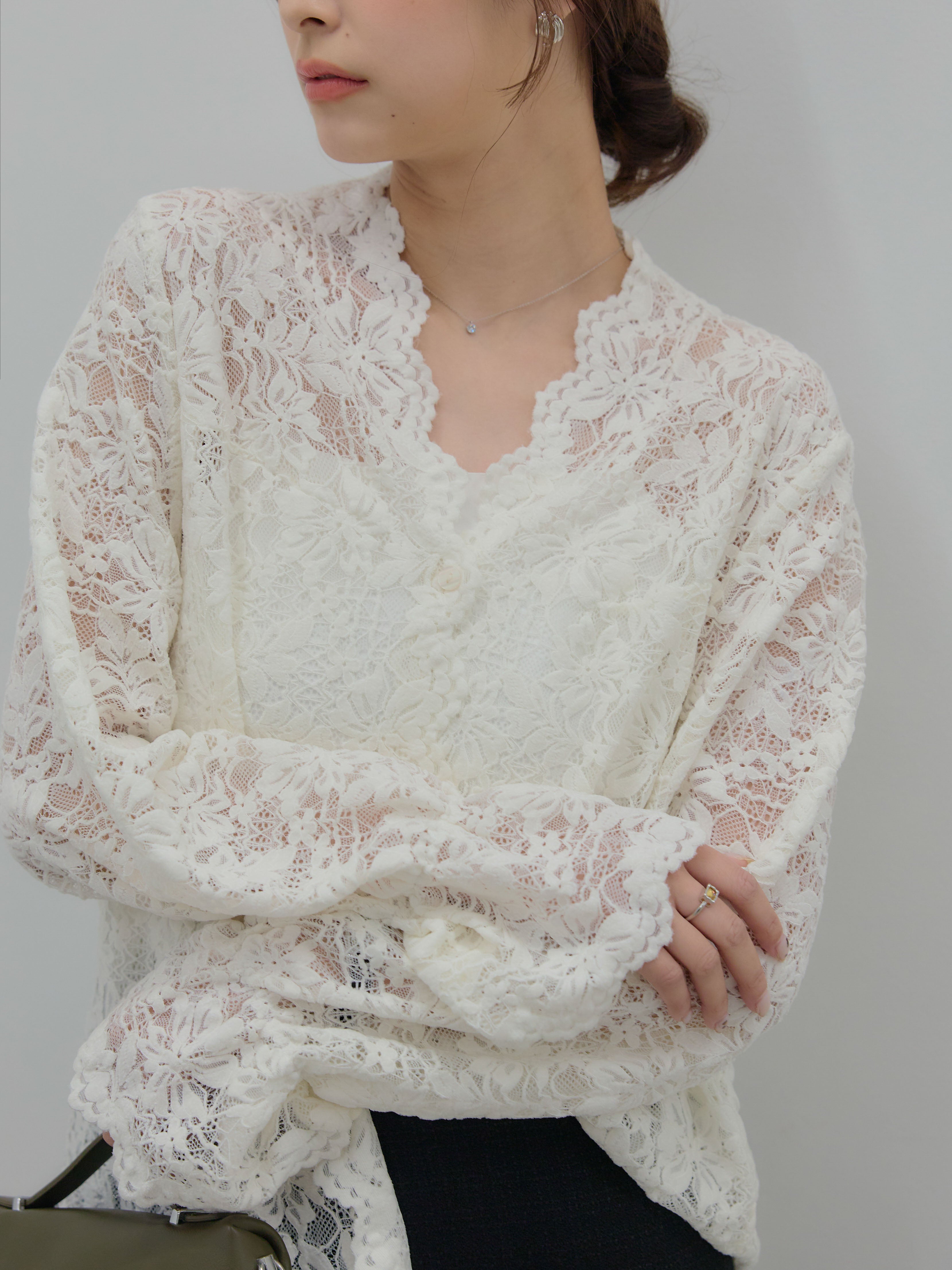 SET】Vネック総レースブラウス+【Essential】ツイードミニスカート