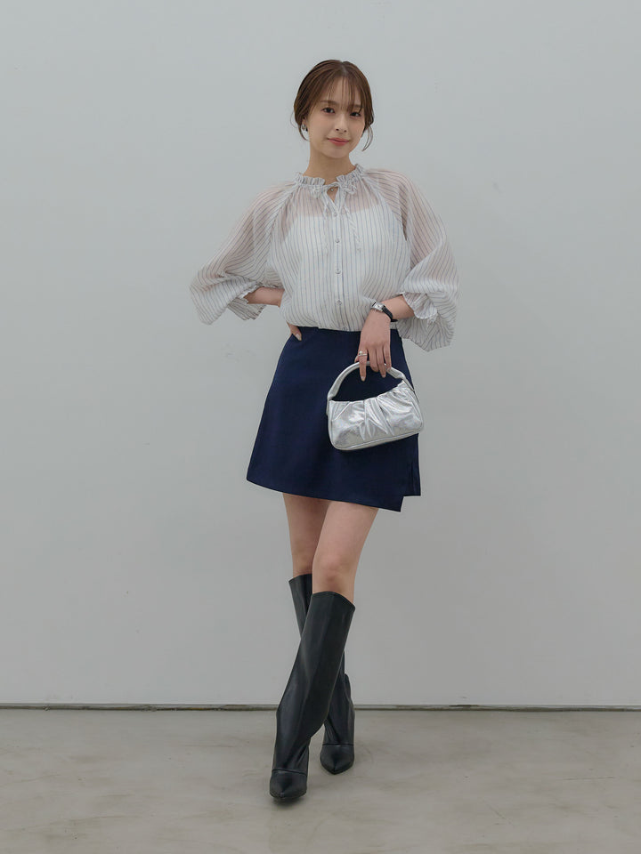 シアーピンストライプギャザーブラウス