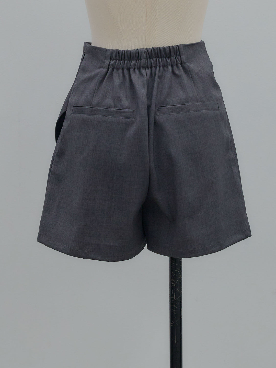 ツイルミニスコート