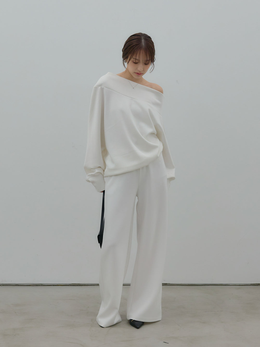 【SET】ワンショルダールーズスムーストップス+ハイウエストスムースパンツ(2set)