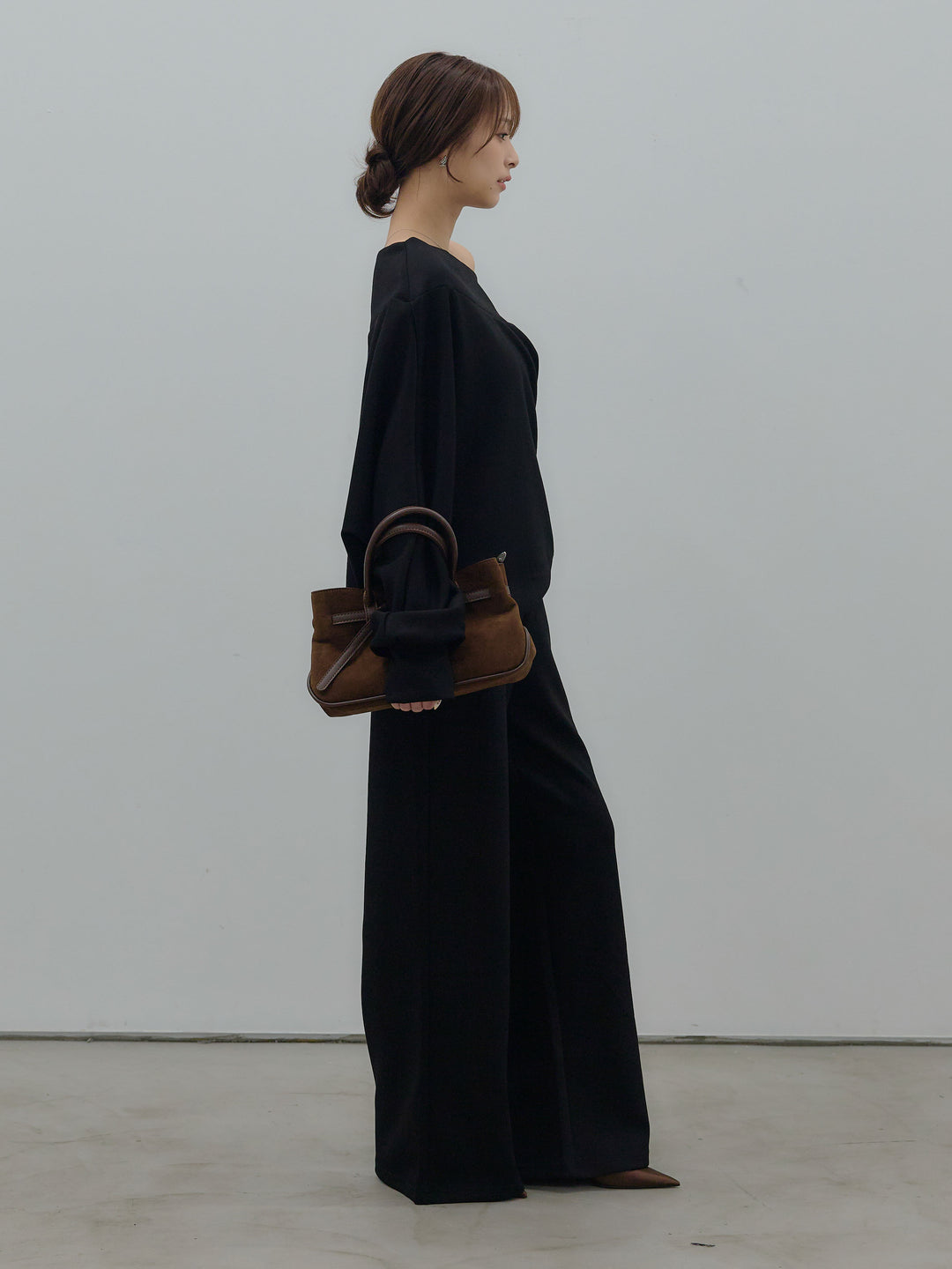 ワンショルダールーズスムーストップス