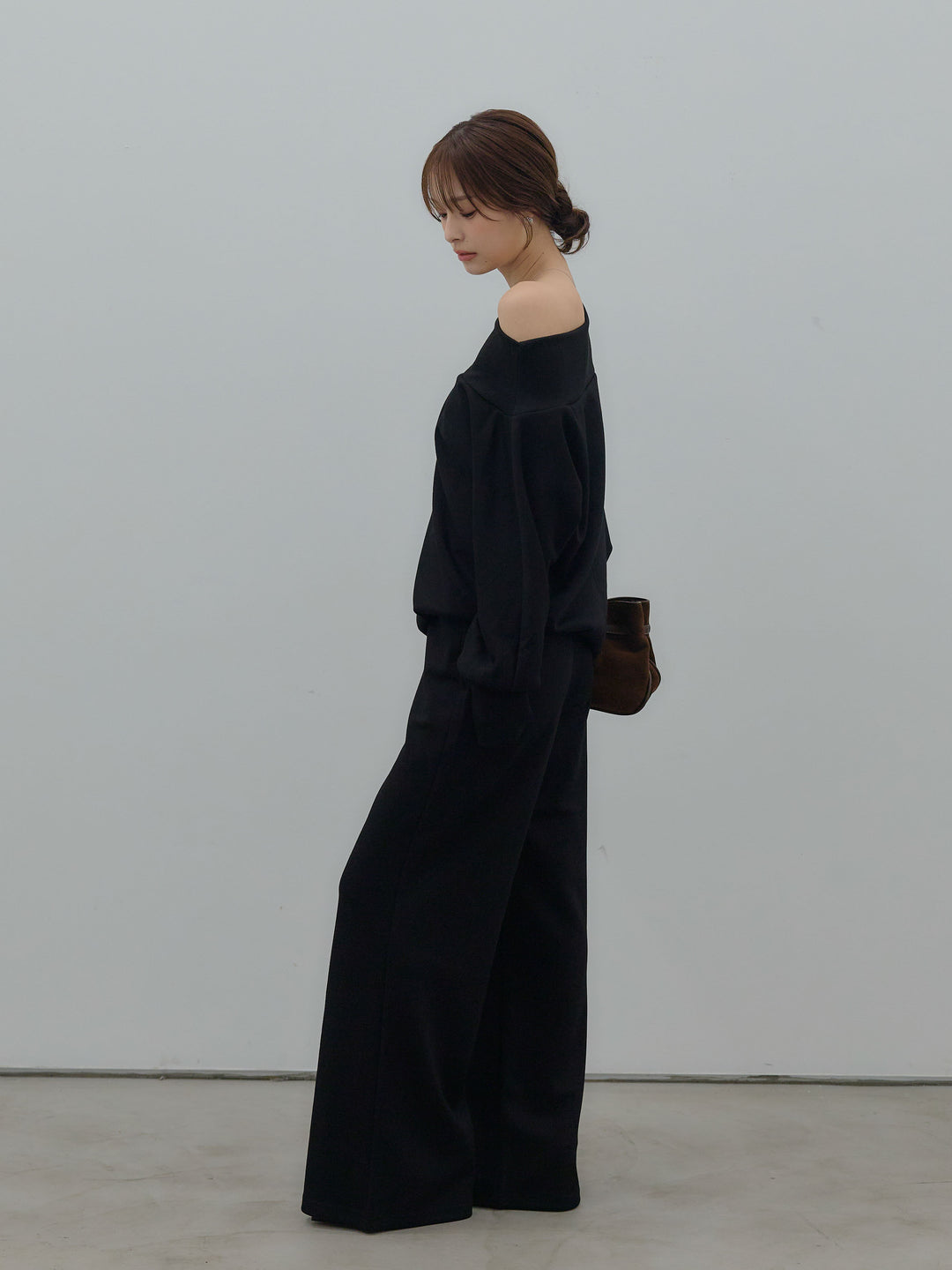 ハイウエストスムースパンツ