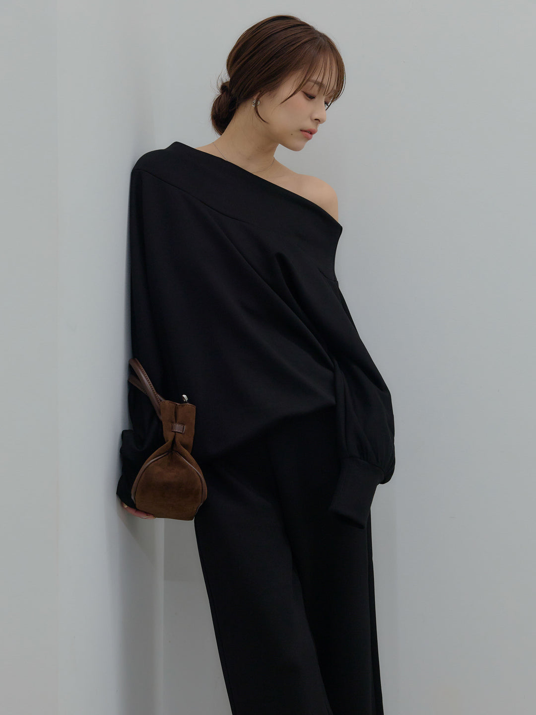 【SET】ワンショルダールーズスムーストップス+ハイウエストスムースパンツ(2set)