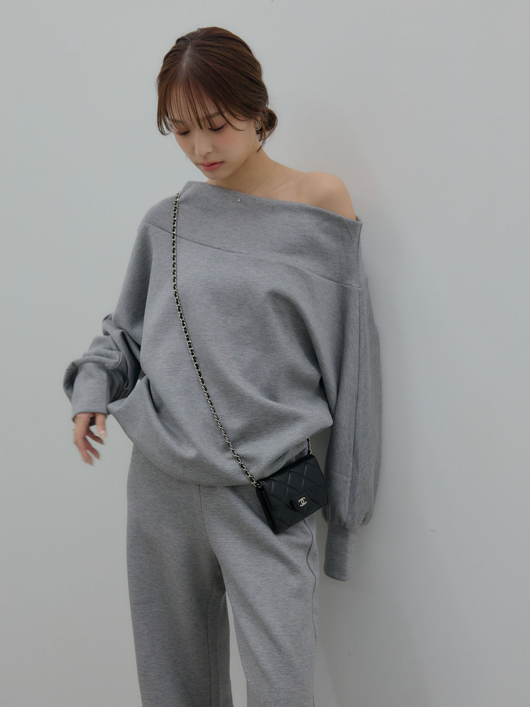 【SET】ワンショルダールーズスムーストップス+ハイウエストスムースパンツ(2set)