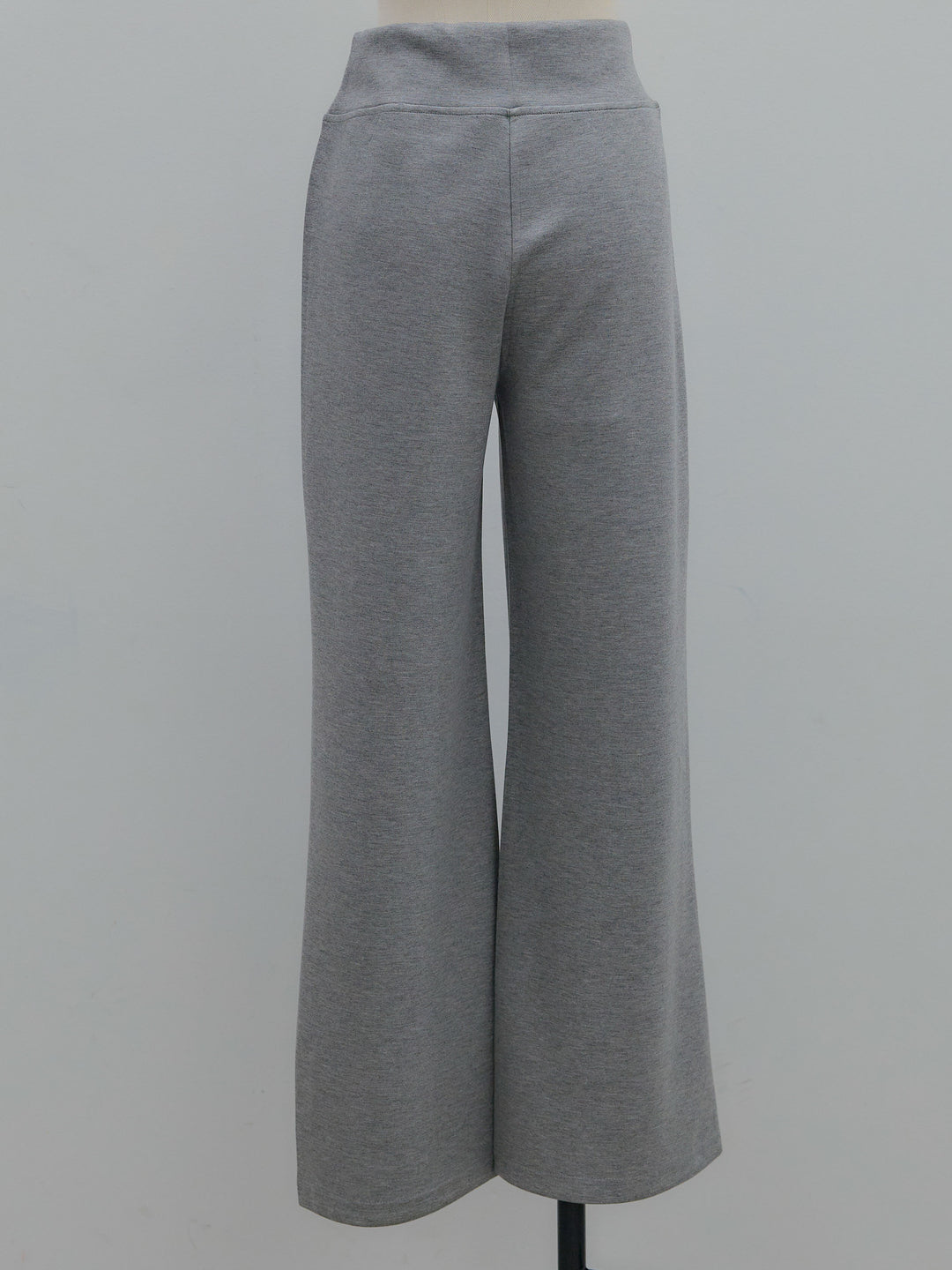 ハイウエストスムースパンツ