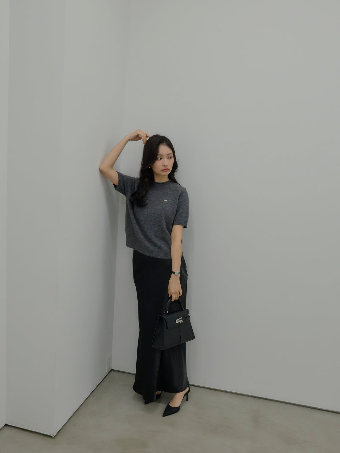 【SET】GOLD PLATE起毛ハーフニットトップス+【Essential】Wrap design satin mermaid skirt(2set)