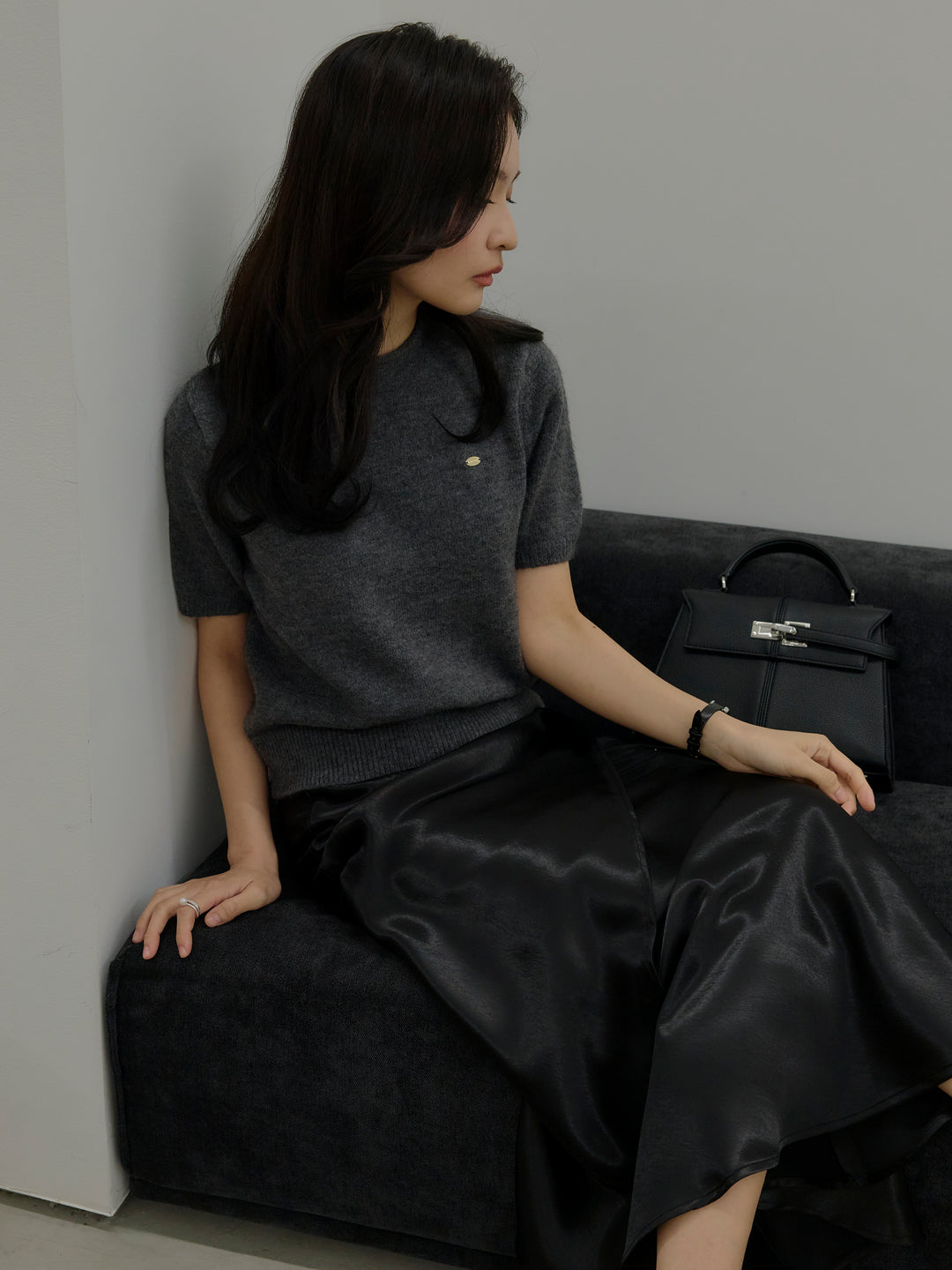 【SET】GOLD PLATE起毛ハーフニットトップス+【Essential】Wrap design satin mermaid skirt(2set)