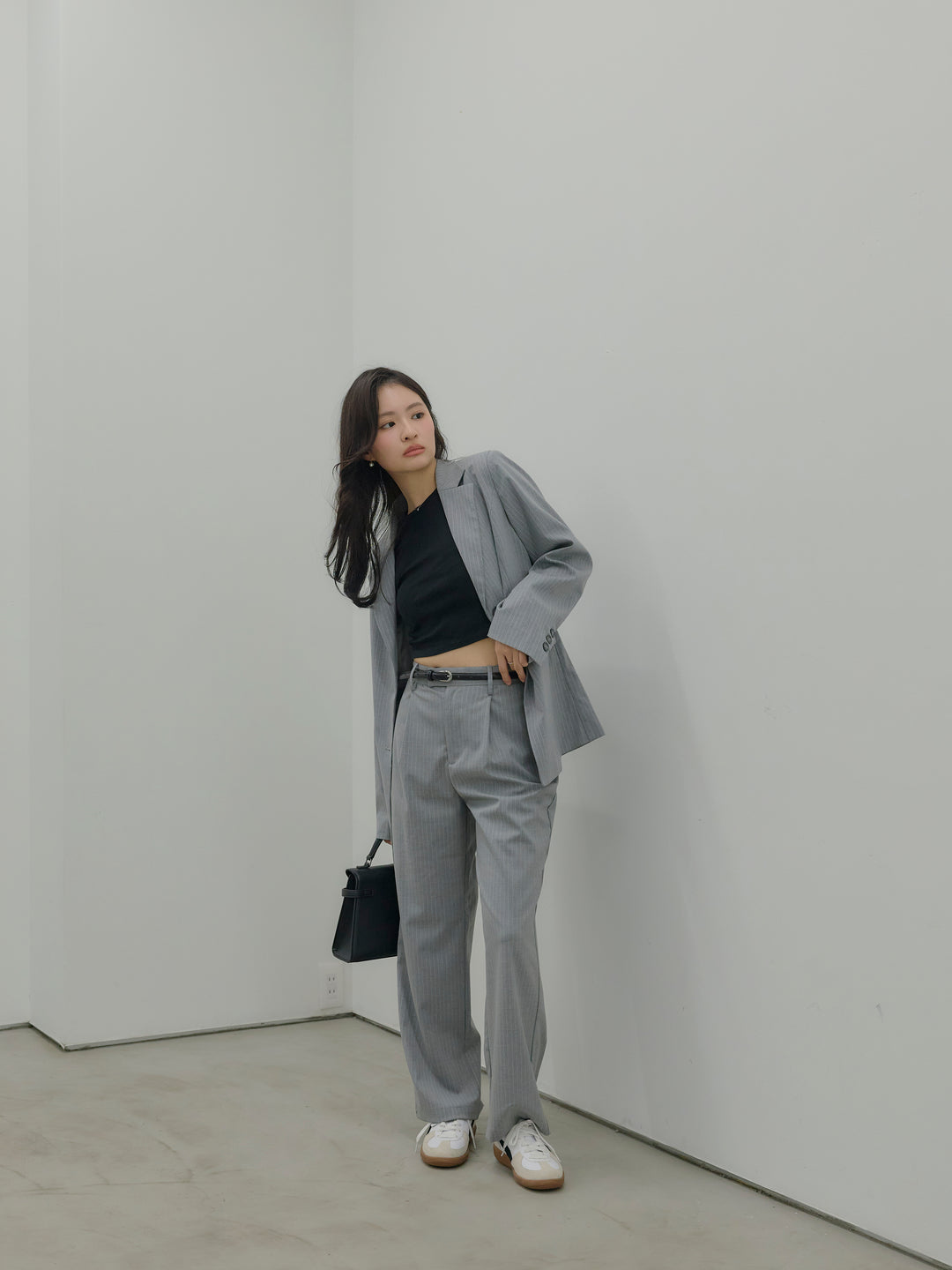 【Essential】Authentic straight pants