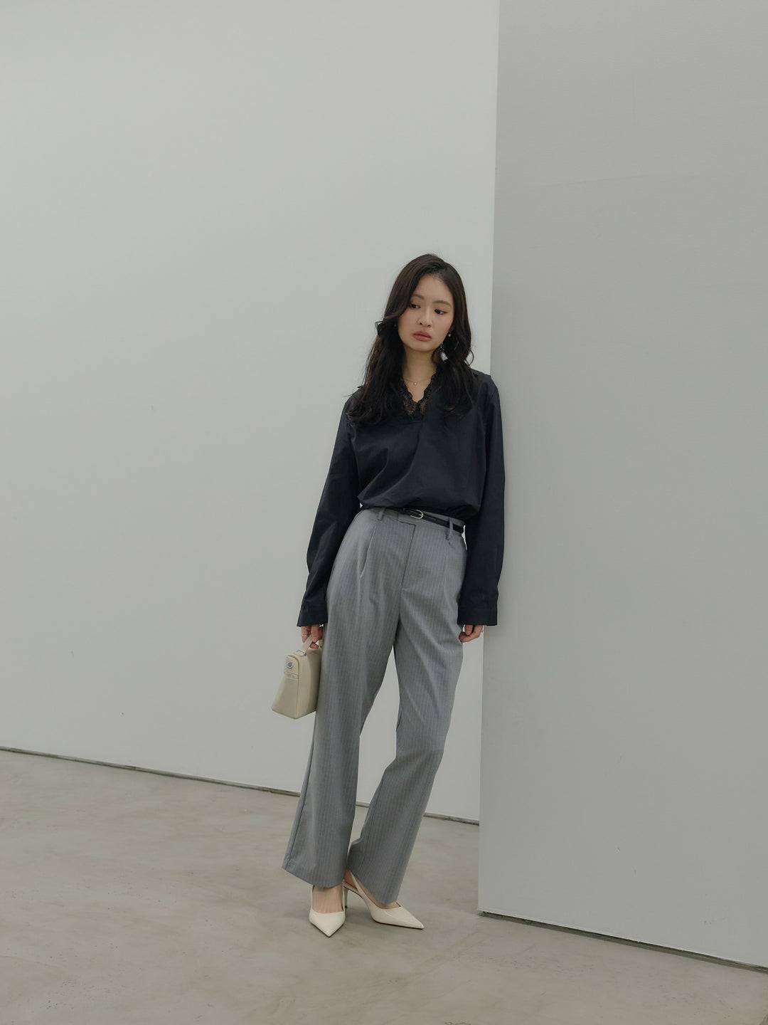【SET】レース襟ドッキングシャツ+【Essential】Authentic straight pants(2set)