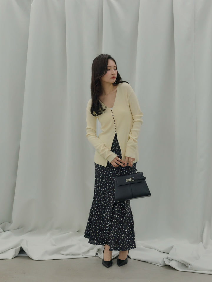 【SET】ソフトタッチVネックカーディガン+【Essential】Wrap design satin mermaid skirt(2set)