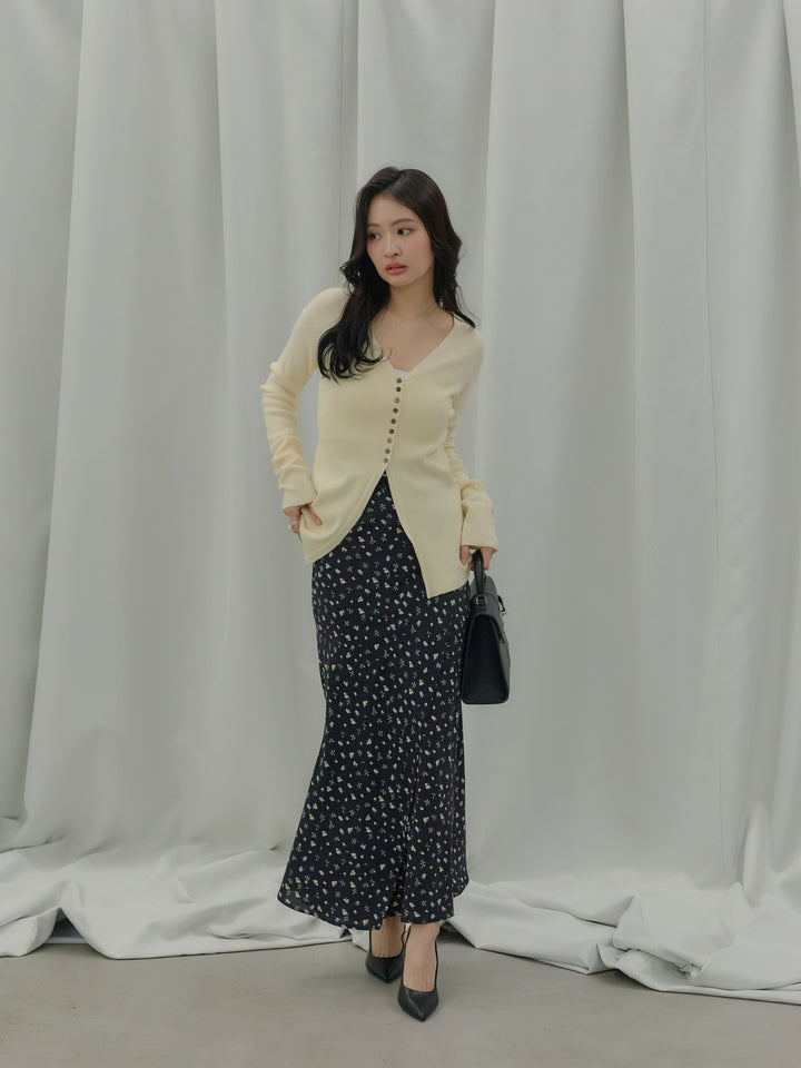 【SET】ソフトタッチVネックカーディガン+【Essential】Wrap design satin mermaid skirt(2set)