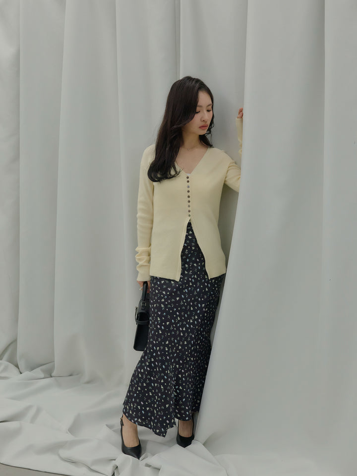 【SET】ソフトタッチVネックカーディガン+【Essential】Wrap design satin mermaid skirt(2set)
