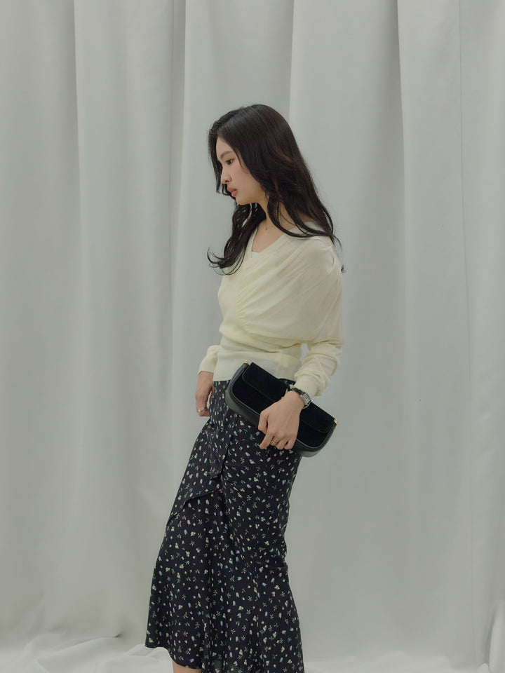 【SET】シェイプラインVネックシアーニットトップス+【Essential】Wrap design satin mermaid skirt(2set)