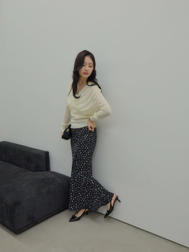 【Essential】Wrap design satin mermaid skirt