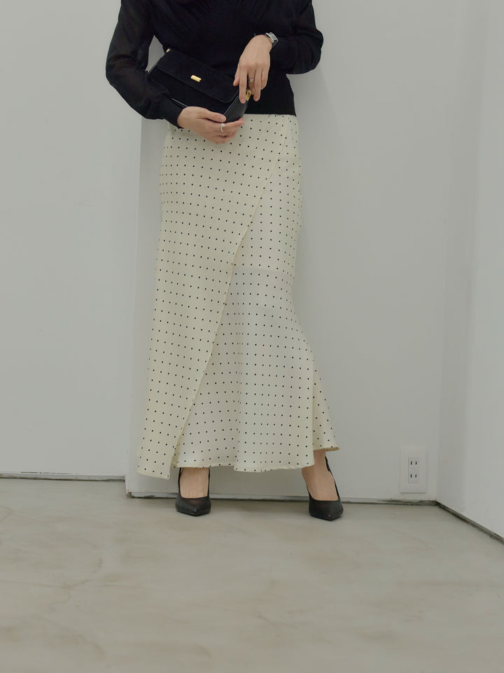 【Essential】Wrap design satin mermaid skirt