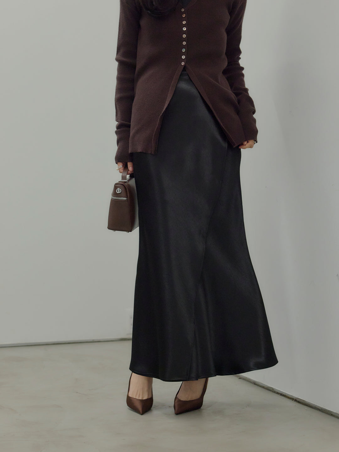 【SET】【Essential】Back open satin camisole dress+【Essential】Wrap design satin mermaid skirt(2set)