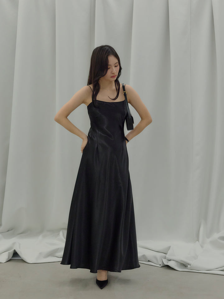 【SET】【Essential】Back open satin camisole dress+【Essential】Wrap design satin mermaid skirt(2set)