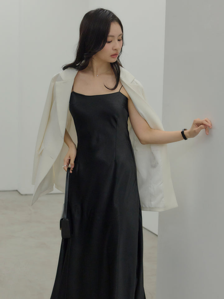 【Essential】Back open satin camisole dress