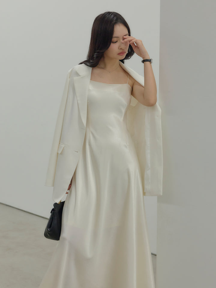 【Essential】Back open satin camisole dress